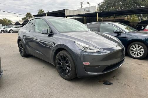2023 Tesla Model Y Long Range Dual Motor All-Wheel Drive