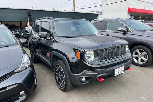 2016 Jeep Renegade Trailhawk