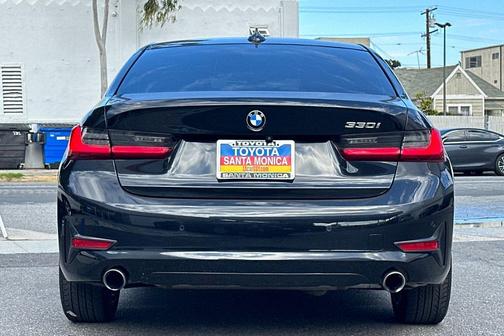 2021 BMW 330 330i