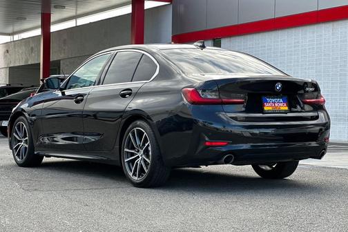2021 BMW 330 330i