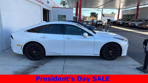 2022 Toyota Mirai Base