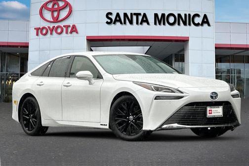 2022 Toyota Mirai Base
