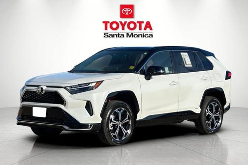 2025 Toyota RAV4 Hybrid SE