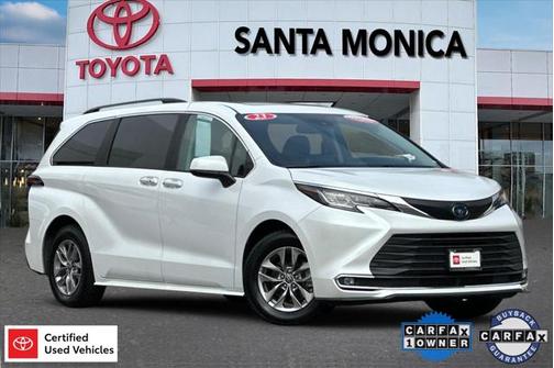 2023 Toyota Sienna XLE 7 Passenger