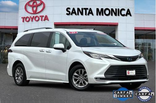 2023 Toyota Sienna XLE 7 Passenger