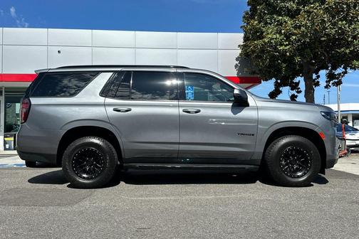 2021 Chevrolet Tahoe 4WD RST