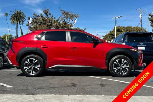 2024 Toyota bZ4X XLE