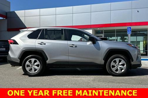 2023 Toyota RAV4 LE