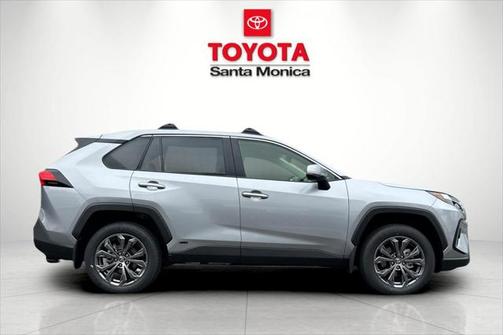 2025 Toyota RAV4 Hybrid XLE Premium