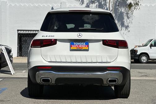 2021 Mercedes-Benz GLB 250 Base