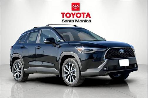 2025 Toyota Corolla Cross XLE