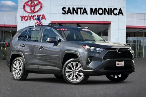 2023 Toyota RAV4 XLE Premium