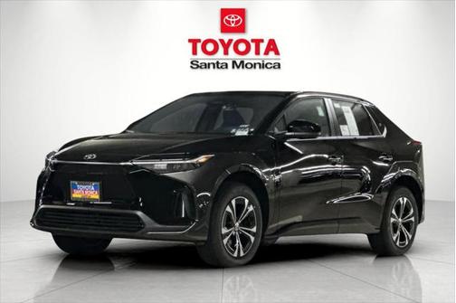 2025 Toyota bZ4X XLE