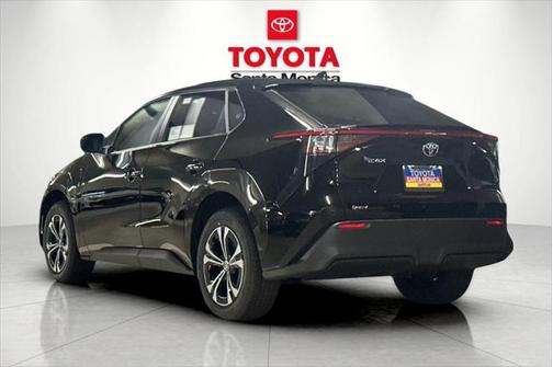 2025 Toyota bZ4X XLE