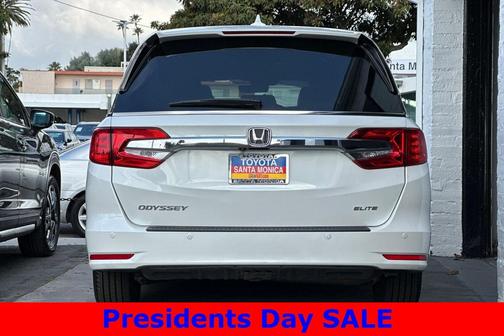 2020 Honda Odyssey Elite