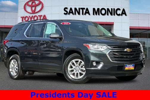 2021 Chevrolet Traverse LT Cloth