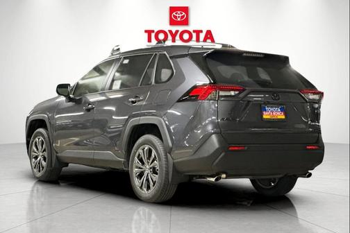 2025 Toyota RAV4 Hybrid XLE Premium