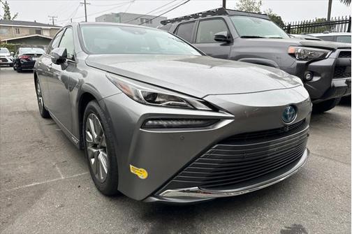 2021 Toyota Mirai Base