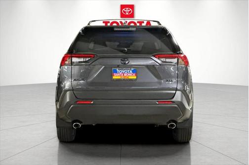 2025 Toyota RAV4 Hybrid XLE Premium