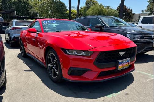 2024 Ford Mustang EcoBoost