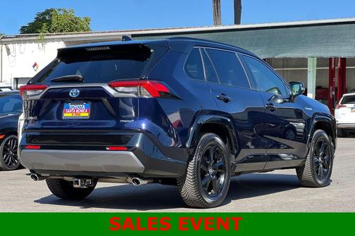 2019 Toyota RAV4 Hybrid SE