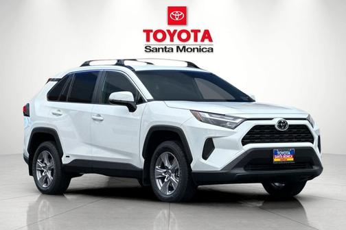 2025 Toyota RAV4 Hybrid LE
