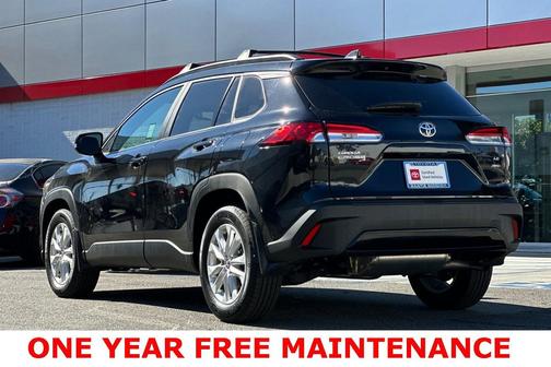 2025 Toyota Corolla Cross LE