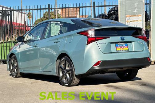2019 Toyota Prius XLE