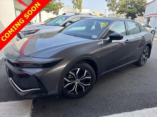 2023 Toyota Crown XLE