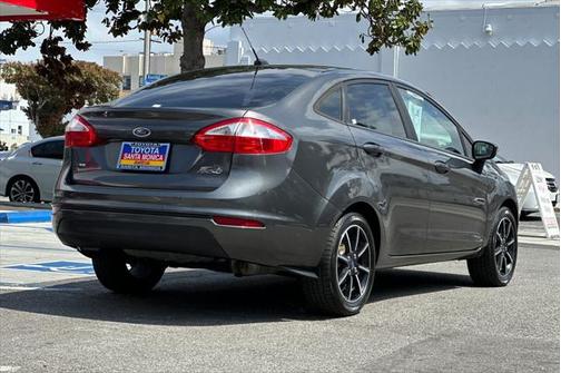 2016 Ford Fiesta SE