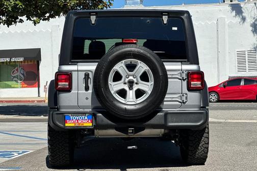 2019 Jeep Wrangler Unlimited Sport