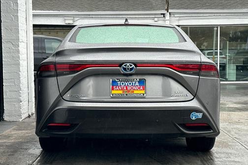 2021 Toyota Mirai Base