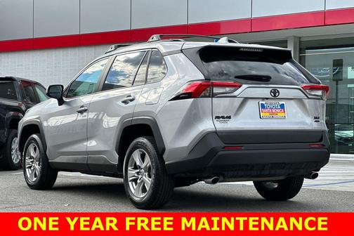 2023 Toyota RAV4 XLE