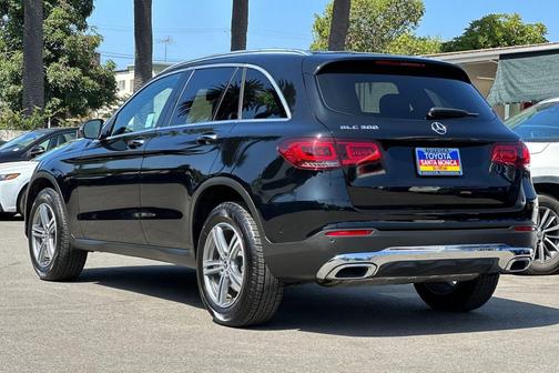 2021 Mercedes-Benz GLC 300 Base