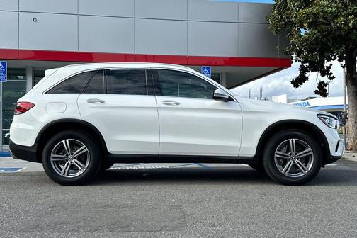 2021 Mercedes-Benz GLC 300 Base