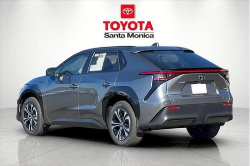 2025 Toyota bZ4X XLE