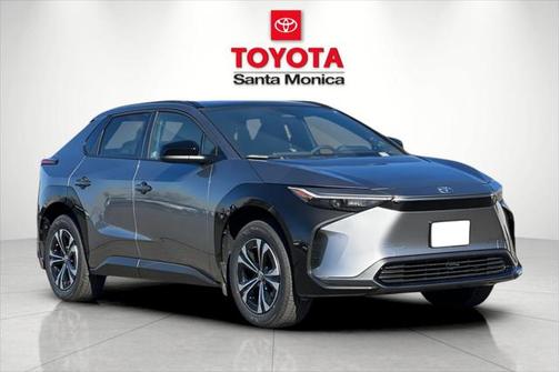 2025 Toyota bZ4X XLE