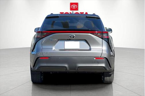 2025 Toyota bZ4X XLE