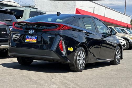 2022 Toyota Prius Prime XLE