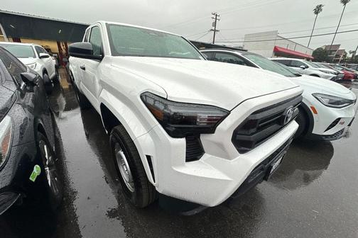 2025 Toyota Tacoma SR