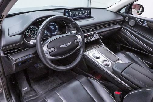 2023 Genesis GV80 Advanced +