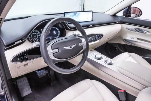 2023 Genesis GV70 2.5T