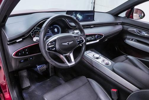 2022 Genesis GV70 2.5T
