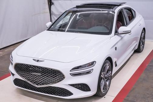 2025 Genesis G70 2.5T