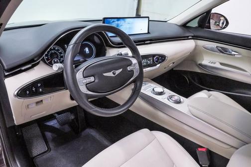 2023 Genesis GV70 2.5T