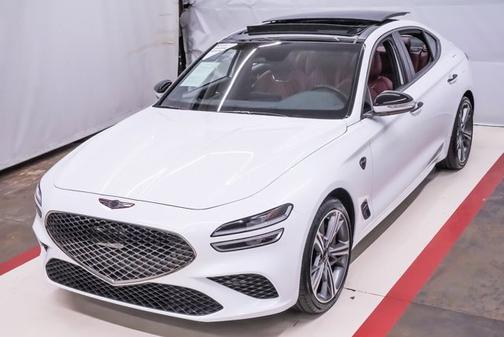 2025 Genesis G70 2.5T