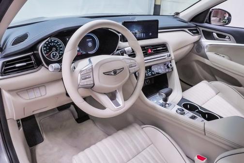 2026 Genesis G70 2.5T Prestige