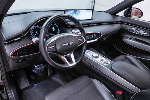 2024 Genesis GV70 2.5T