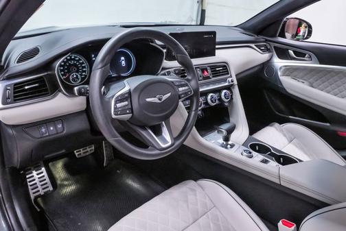 2023 Genesis G70 3.3T