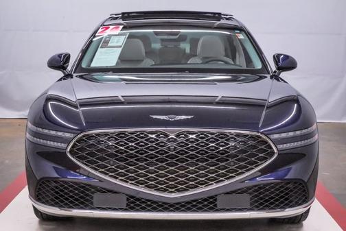 2024 Genesis G90 e-SC